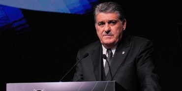 serdal-adalidan-takima-derbi-primi-lNGeZVRf.jpg