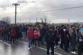 sivasspor-taraftarindan-protesto-3xIyBHcJ.jpg