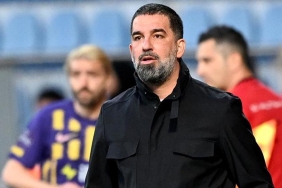 son-dakika-arda-turan-shakhtar-donetsk-transfer-iddialarina-son-noktayi-koydu-t67pr8UO.jpg