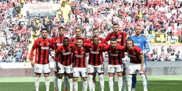 son-dakika-genclerbirligi-super-lige-yukseldi-nX5nchsO.jpg