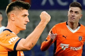 super-lig-devi-bombayi-patlati-super-ligin-golcusu-piatekle-gorusmeler-basladi-5wnsrawC.jpg