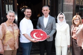 tff-baskani-ibrahim-ethem-haciosmanoglundan-final-maci-oncesi-gaziantepe-ziyaret-LaHqs98s.jpg