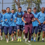 trabzonspor-derbi-hazirliklarina-devam-etti-16JQaXPU.jpg