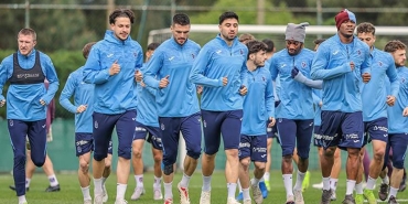 trabzonspor-kasimpasa-maci-hazirliklarina-devam-etti-hZv1uWEf.jpg