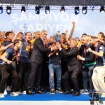 trendyol-1-lige-yukselen-sariyer-kupasini-aldi-Wtd5Fpbl.jpg