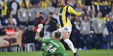 trioda-fenerbahce-besiktas-derbisinin-tartismali-pozisyonlari-degerlendirildi-hakem-yorumu-onemli-CsXQDZXA.jpg