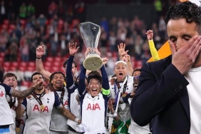 uefa-avrupa-ligi-finalinin-ardindan-buyuk-kriz-basin-toplantisinda-duyurdu-tottenham-manchester-united-macindan-sonra-QH7zl8CF.jpg