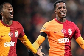 wilfried-zaha-resmen-acikladi-galatasaraya-donecek-mi-k7nh4Mst.jpg