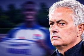 fenerbahce-lyon-tarihinin-en-pahali-oyuncusunun-pesinde-transferde-yakin-takip-bg7SvKBu.jpg