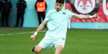 fenerbahce-ve-trabzonsporun-gozdesi-furkan-oraka-avrupa-kancasi-pTHkGg6i.jpg
