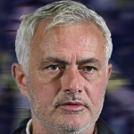 fenerbahcede-jose-mourinhonun-1-numarali-transfer-hedefi-belli-oldu-FNvi1Nep.jpg