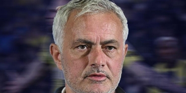 fenerbahcede-jose-mourinhonun-1-numarali-transfer-hedefi-belli-oldu-FNvi1Nep.jpg
