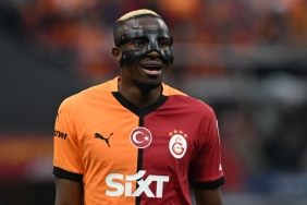 galatasaray-osimhen-icin-gozunu-karartti-v4Vn37yL.jpg