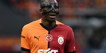 galatasaray-osimhen-icin-gozunu-karartti-v4Vn37yL.jpg