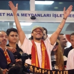 galatasarayda-leroy-sane-coskusu-avrupa-gundemine-damga-vurdu-juxrhc6f.jpg