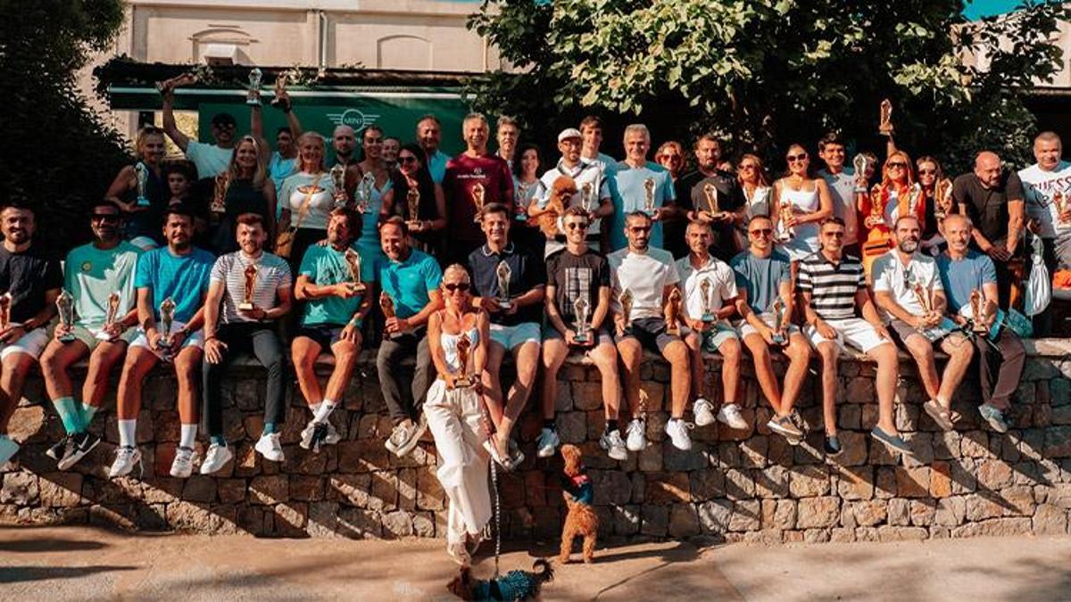 mini-turkiye-t200-masters-tenis-turnuvasinda-kupalar-sahiplerini-buldu-2ldKP95J.jpg