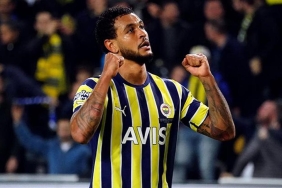 eski-fenerbahceli-joshua-kingin-yeni-adresi-sasirtti-KrNjRvMX.jpg