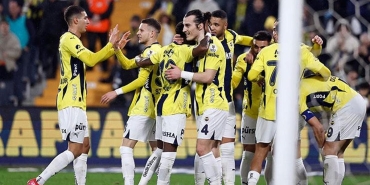 fenerbahcenin-milli-yildizina-dev-talip-erik-ten-hag-ozellikle-istedi-QLQjHZ55.jpg