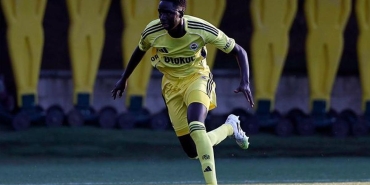 fenerbahceye-bir-mujde-daha-abdou-aziz-fall-kampa-katildi-dCckReYP.jpg