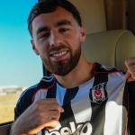 orkun-kokcu-besiktasa-imzayi-atti-gozyaslarini-tutamadi-iste-o-tarihi-anlar-8dWDgHjq.jpg