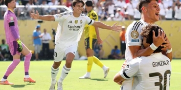 real-madridde-arda-guler-sov-suruyor-sik-asistiyle-perdeyi-acti-6GafGY7i.jpg