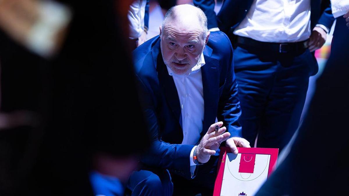 baskoniada-pablo-laso-ile-yollar-ayrildi-1ALsTGmN.jpg