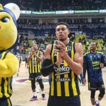 fenerbahce-bekonun-2024-25-sezonu-oncesi-hazirlik-programi-belli-oldu-NnBwLF7C.jpg