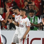 galatasaray-ligdeki-galibiyet-serisini-9-maca-cikardi-gj4LSyEM.jpg