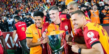 galatasarayda-frankowskinin-ayriligi-kesinlesti-resmen-acikladi-Lr6ses9l.jpg