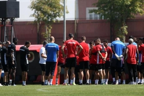 genclerbirligi-gaziantep-fk-macinin-hazirliklarini-surdurdu-YESzmPzd.jpg