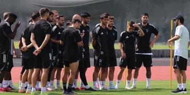 kocaelispor-16-yil-sonra-evinde-ilk-super-lig-macina-cikacak-3rYaTDyK.jpg