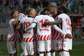 ozet-samsunspor-lige-3-puanla-basladi-samsunspor-genclerbirligi-maci-sonucu-2-1-Vi46lR7K.jpg