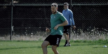 sakaryaspor-hazirliklara-devam-etti-5nBRRuIF.jpg