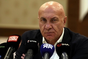 samsunspor-baskani-yuksel-yildirim-yolumuza-avrupa-liginde-devam-etmek-istiyoruz-anXnvHuV.jpg