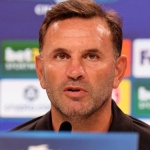 eintracht-galatasaray-macina-dogru-okan-buruk-frankfurt-favori-gosteriliyor-ama-IW22C79c.jpg