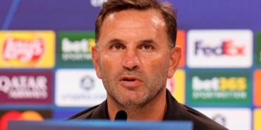 eintracht-galatasaray-macina-dogru-okan-buruk-frankfurt-favori-gosteriliyor-ama-IW22C79c.jpg