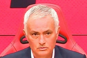 jose-mourinho-benficaya-imzayi-atti-fenerbahce-itirafi-geldi-hata-yaptim-XCgNOLwZ.jpg
