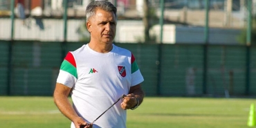 karsiyaka-teknik-direktoru-burhanettin-basatemur-kupada-iddiali-u3fiUBs2.jpg
