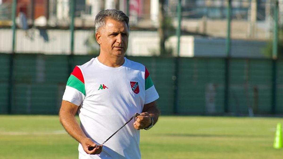 karsiyaka-teknik-direktoru-burhanettin-basatemur-kupada-iddiali-u3fiUBs2.jpg
