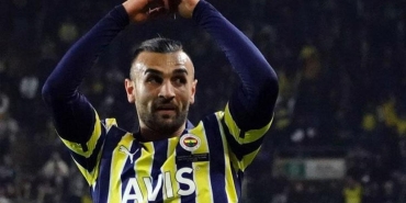 serdar-dursun-resmen-kocaelisporda-tecrubeli-golcuden-1-yillik-imza-AhSUmral.jpg