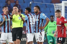 trabzonspor-gaziantep-fk-macinin-olay-hakemi-arda-kardesler-konustu-bununla-yasamak-istemiyorum-IaedkvnT.jpg