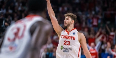 turkiye-almanya-eurobasket-finaline-yogun-ilgi-yeni-internet-veri-trafigi-rekoru-kirildi-YdaLt8dI.jpg
