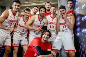 turkiye-yunanistan-macinin-baslama-saati-belli-oldu-thy-rigaya-ek-sefer-koydu-DrDAjBMd.jpg
