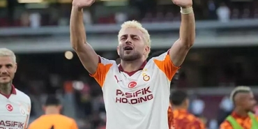 baris-alpere-dev-zam-yeni-sozlesmesi-belli-oldu-ICh6nEfN.jpg