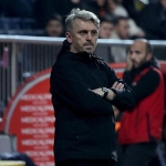 eyupspor-teknik-direktoru-orhan-ak-zor-bir-maci-kazandik-WCQwL6iE.jpg