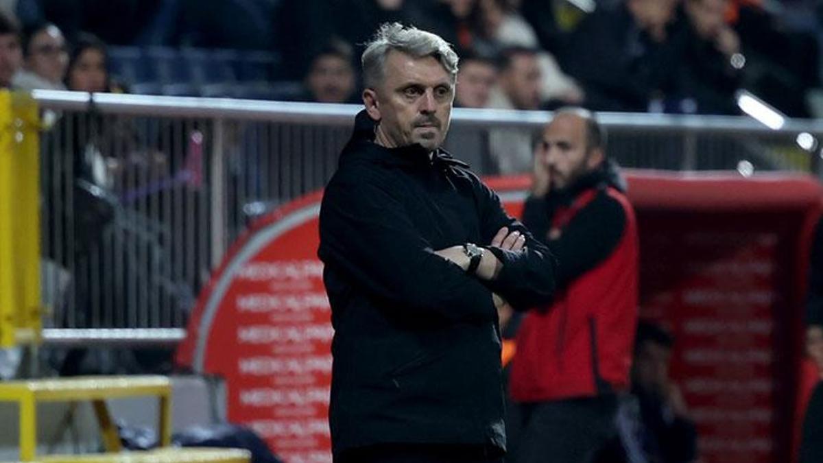 eyupspor-teknik-direktoru-orhan-ak-zor-bir-maci-kazandik-WCQwL6iE.jpg