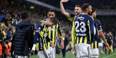 fenerbahcede-surpriz-ayrilik-hamlesi-direkt-olarak-kapiyi-gosterdi-35jnm2zH.jpg
