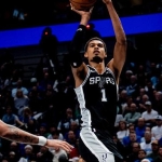 san-antonio-spurs-sezona-farkli-galibiyetle-basladi-1T3N8zmy.jpg