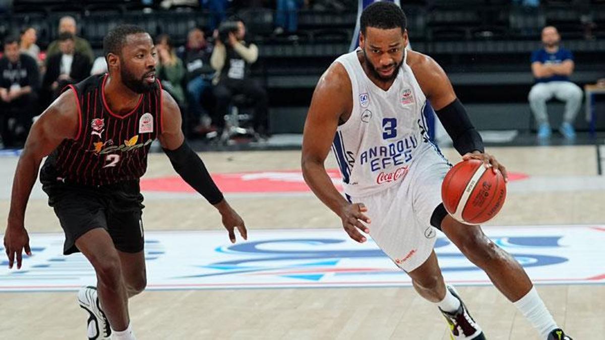 anadolu-efes-6-haftada-manisa-basketi-32-sayi-farkla-gecti-6da-6-yapti-JYHQBDZn.jpg