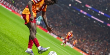 crystal-palace-galatasarayli-singoyu-yakin-takibe-aldi-nmezfegF.jpg